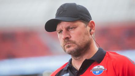 Paderborns Trainer Steffen Baumgart hält nicht viel von der neuen Regel. 