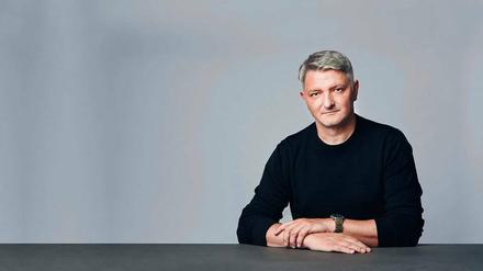 Taschenspieler. Dirk Schönberger, 53, "Deutschlands bekanntester unbekannter Modedesigner".