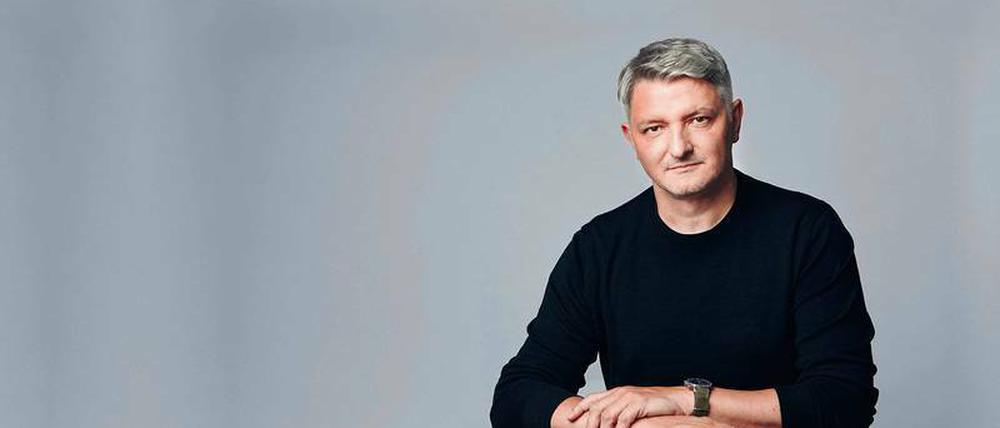 Taschenspieler. Dirk Schönberger, 53, "Deutschlands bekanntester unbekannter Modedesigner".
