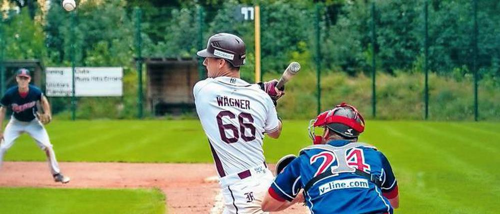 Flink wie ein Flamingo. Tim Wägner spielt schon seit 17 Jahren in seinem Verein. 