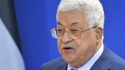 Mahmud Abbas (am Donnerstag im Kanzleramt) regiert im Westjordanland seit vielen Jahren, per Dekret, nicht durch Wahlen legitimiert.