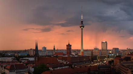 So sieht Berlin nach einem Gewitter aus. Das könnte am Mittwoch Abend noch drohen.