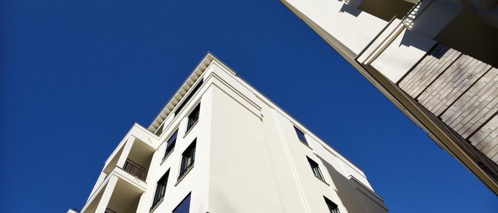 Die Mieten in Berlin stiegen in den vergangenen drei Jahren rasant an.
