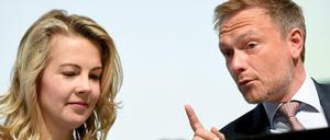 FDP-Generalsekretärin Linda Teuteberg und Christian Lindner, Fraktionsvorsitzender und Parteivorsitzender der Liberalen.