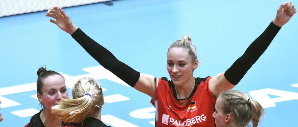 Leistungsträgerin. Mit Louisa Lippmann sind die deutschen Volleyballerinnen noch ungeschlagen.