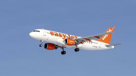 Können Flugzeuge bald mit klimaschonendem Kerosin abheben?