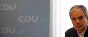 Burkard Dregger, Vorsitzender der CDU-Fraktion im Abgeordnetenhaus, stellt den "Masterplan Wohnen" vor.