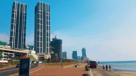 Die Luxushotels an der Strandpromenade von Sri Lanka sind größtenteils von chinesischen Investoren erbaut.