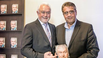 Kumpels: Der FDP-Politiker Wolfgang Kubicki (l.) und der Sozialdemokrat Sigmar Gabriel.