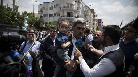 Pirouz Hanachi, Bürgermeister von Teheran, beim Al-Quds-Marsch in der iranischen Hauptstadt. 