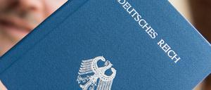 Reichsbürger lehnen das System der Bundesrepublik ab.