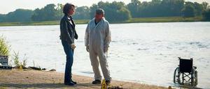 Was macht ein leerer Rollstuhl im Rhein? Kommissarin Lena Odenthal (Ulrike Folkerts) und Peter Becker (Peter Espeloer) von der Spurensuche sind erst mal ratlos. 