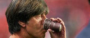 Löw ist für seinen Espresso-Konsum bekannt.