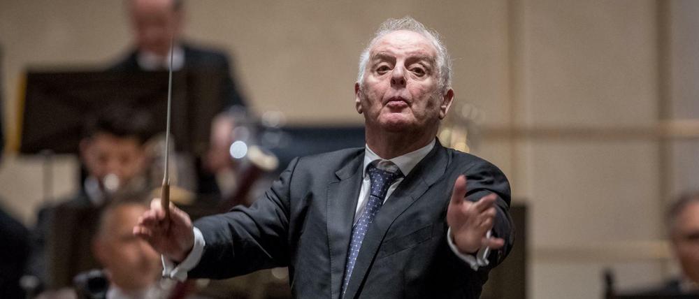 Daniel Barenboim ist seit 1992 Generalmusikdirektor der Staatsoper Unter den Linden und der Staatskapelle Berlin.