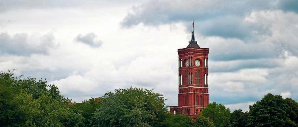 Gestörter Empfang: Im Vorfeld gab es bereits viel Kritik an dem Besuch im Roten Rathaus.