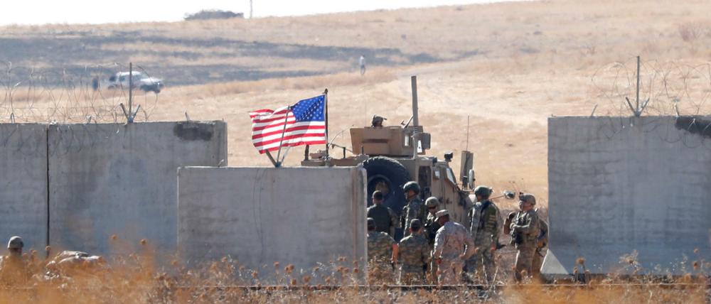 Türkische und amerikanische Soldaten starten ihren gemeinsamen Einsatz.