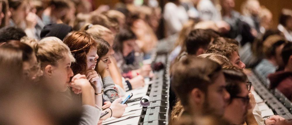 Förder-Fokus auf die, die wirklich begabt sind? (Archivbild, aufgenommen 2017 in einem Hörsaal im Hauptgebäude der Universität zu Köln)