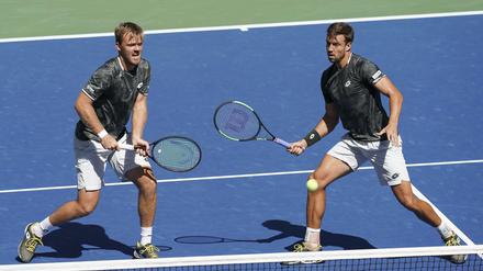 Kevin Krawietz (l.) und Andreas Mies in Aktion. 