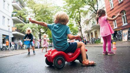 Die Böckhstraße in Kreuzberg ist Berlins erste temporäre Spielstraße, immer mittwochs von 14 bis 18 Uhr. Weitere sollen folgen.