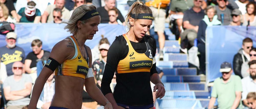 Aus dem Schatten. Laura Ludwig (l.) und Margareta Kozuch, hier in Hamburg, siegen erstmals gemeinsam bei einem Turnier.