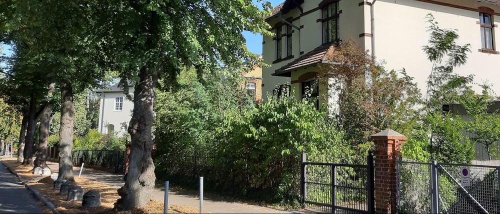 In diesem Haus in Lichterfelde hat das "Höchste Gericht" der Reichsbürger seinen Sitz.