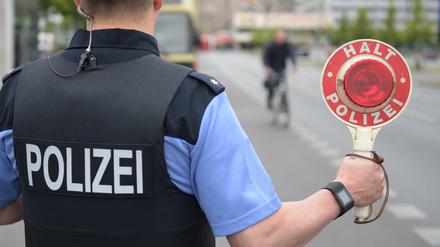 Verkehrskontrolle (Symbolbild) 