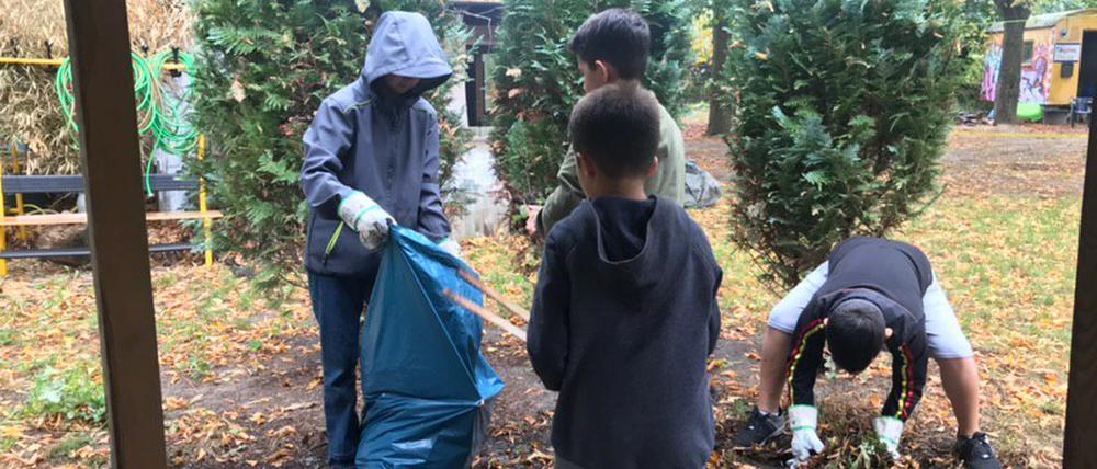 Wir machen unseren Garten fit im Kijuna.