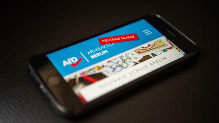 Das AfD-Portal „Neutrale Schule“ gibt es in mehreren Ländern, auch in Berlin. In Mecklenburg-Vorpommern wurde es nun verboten.