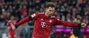 Leon Goretzka fehlt dem FC Bayern im Spitzenspiel gegen Leipzig am Samstag. 