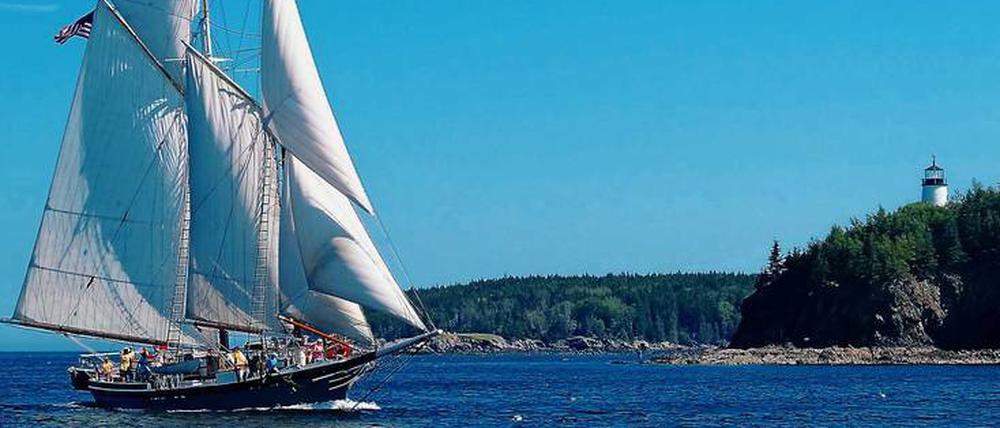 Nichts zu meckern auf dem Windjammer. Die „Lewis R. French“ unterwegs zwischen den malerischen Inseln der Penobscot Bay.