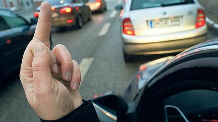 Der „Stinkefinger“: Im Alltag inzwischen leider häufig zu sehen.
