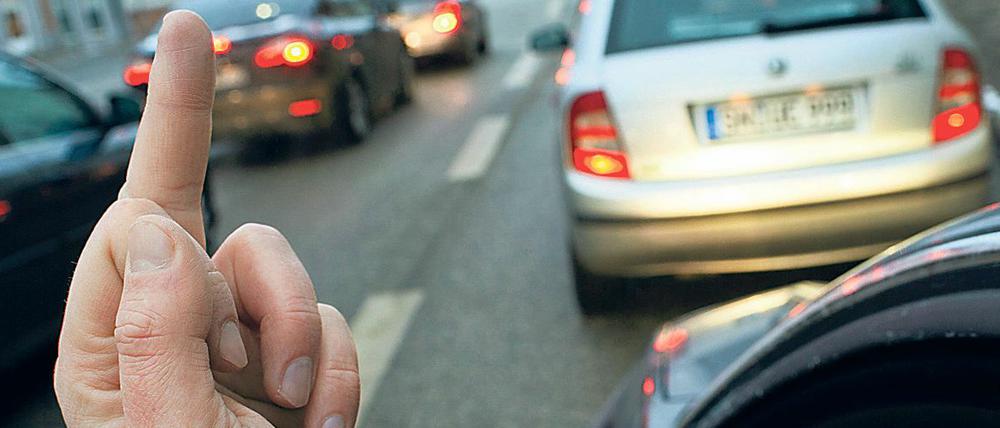 Der „Stinkefinger“: Im Alltag inzwischen leider häufig zu sehen.