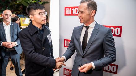 Außenminister Heiko Maas (SPD) spricht am 9. September mit dem Aktivisten Joshua Wong.