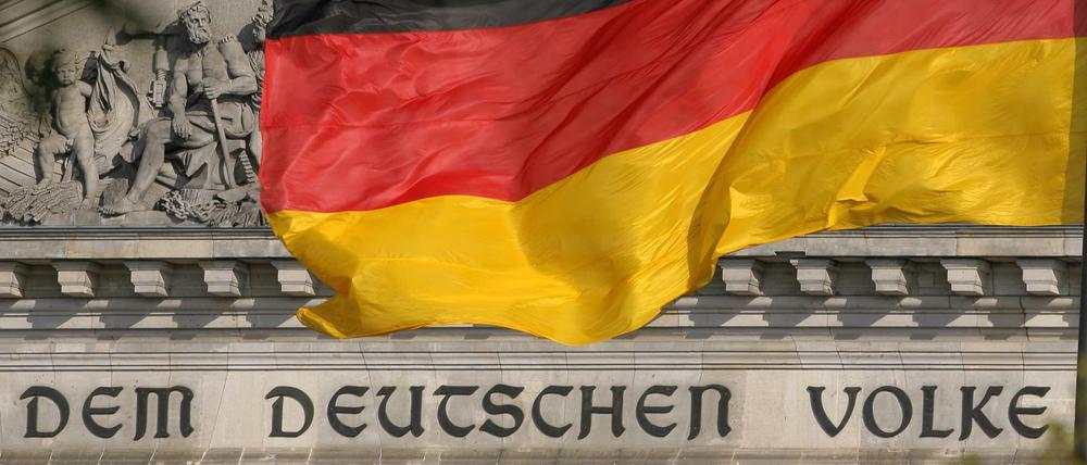 Vier von zehn Deutschen sind laut einer Studie unzufrieden mit der Demokratie-Praxis in der Bundesrepublik.