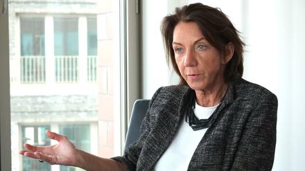 Vera Gäde-Butzlaff, deutsche Managerin. Sie war von 2007 bis 2014 Vorsitzende des Vorstandes der Berliner Stadtreinigungsbetriebe. Vom 1. März 2015 war sie bis 28.2.2018 Vorstandsvorsitzende der GASAG AG