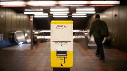 Die BVG sagt, es gibt weniger Anzeigen wegen Schwarzfahrens.