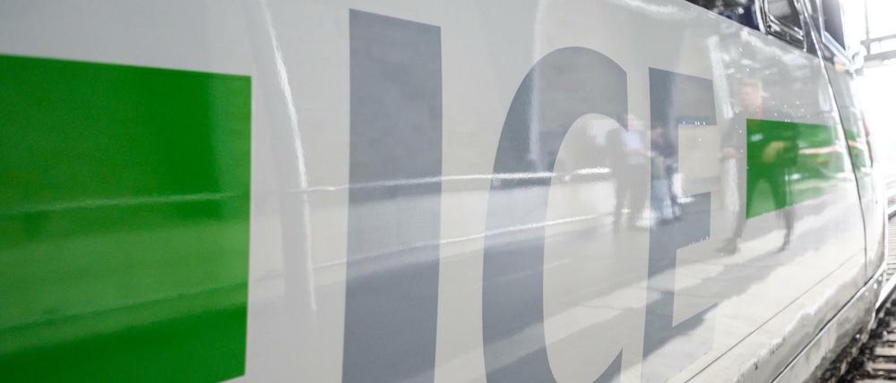 Gerade erst hatte die Bahn ihre Konzernstrategie „Starke Schiene“ und das neue ICE-Design vorgestellt.