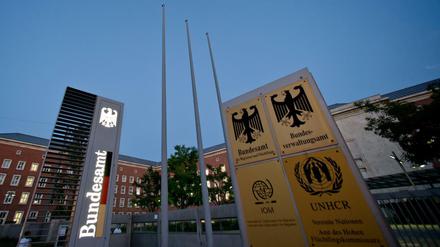 Das Bundesamt für Migration und Flüchtlinge (BAMF). 