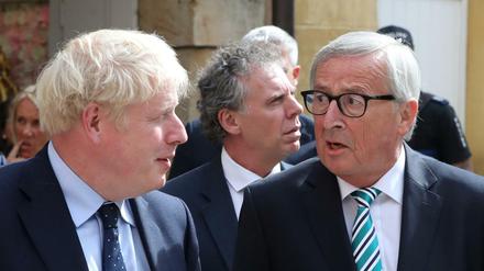 Großbritanniens Premierminister Boris Johnson und EU-Kommissionspräsident Jean-Claude Juncker. 