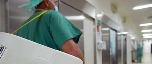 Nach dem Organspendeskandal erreichte die Zahl der Organspender 2017 einen Tiefstpunkt.