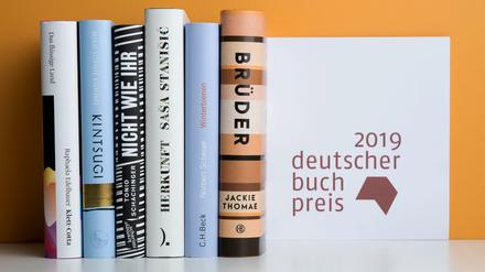 Die für den Deutschen Buchpreis 2019 auf der Shortlist nominierten Titel.