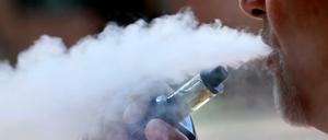 Liquids für US-amerikanische E-Zigaretten-Marken enthalten den Mint- und Menthol-Geschmacksstoff Pulegon, der im Verdacht steht, krebserregend zu sein, stellt eine Studie fest.