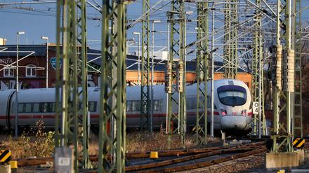 Würden die Budgets für das Gleisnetz wie vom Rechnungshof gefordert in Zwei-Jahres-Scheiben zur Verfügung gestellt, müsste der Bund noch tiefer in die Tasche greifen, kontert die Bahn.