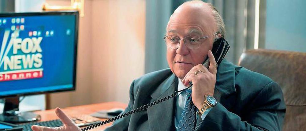 Die Supershow des Russel Crowe. Im Fatsuit gibt der Heldendarsteller die Rolle des Fox-News-Gründers Roger Ailes. 