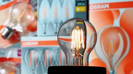 Lampen unter dem Label Osram verkauft das Unternehmen immer noch, doch das vor gut 100 Jahren in Berlin an der Oberbaumbrücke gegründete Unternehmen ist inzwischen Spezialist für Fahrzeugsensorik und autonomes Fahren.