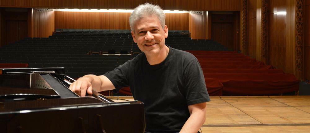 Der Pianist und Dirigent Vladimir Stoupel.