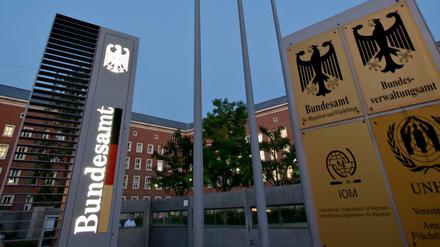 Außenansicht des Bundesamts für Migration und Flüchtlinge (BAMF) in Nürnberg