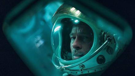 Gefangen in der Plexiglasblase: Brad Pitt als einsamer Astronaut Roy McBride. 