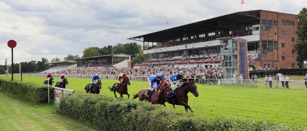 In Hoppegarten gab es wieder einige knappe Rennen.