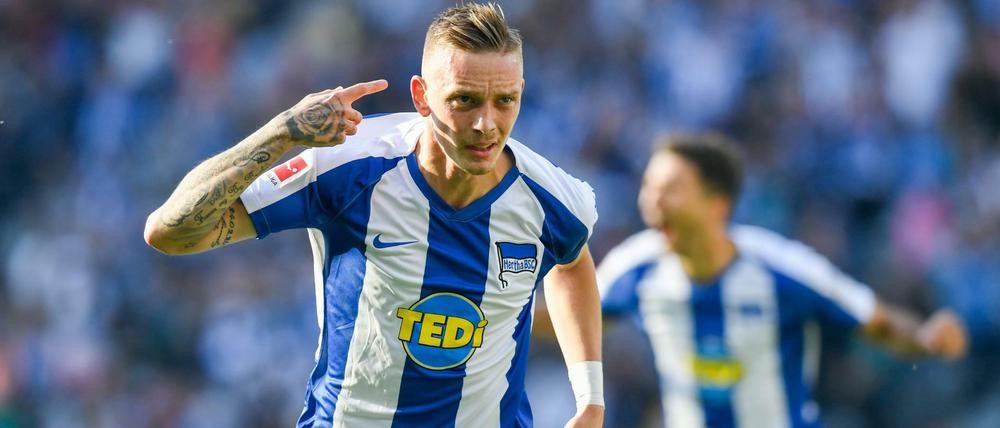 Premiere. Marius Wolf (l.) erzielte gegen den SC Paderborn sein erstes Tor für Hertha BSC.